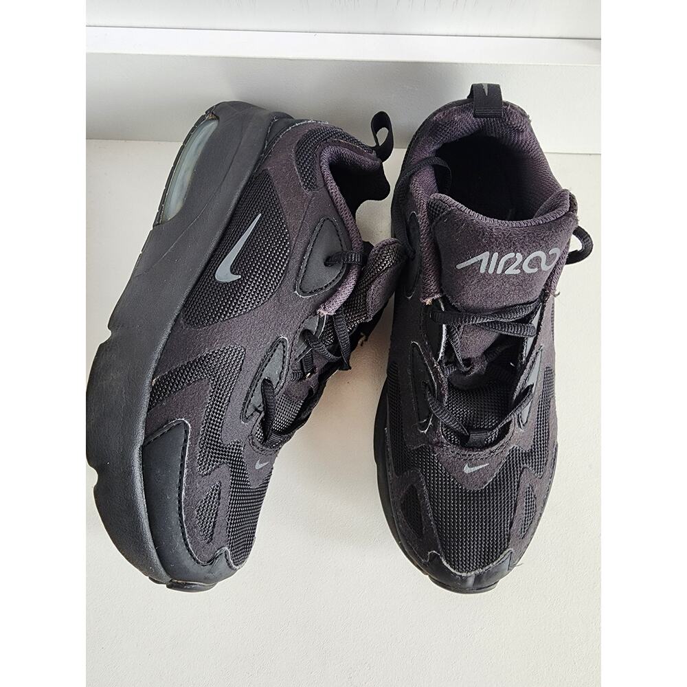 Boys Nike Air Max 200 Triple Black/Anthracite Youth Size 3‎ Sneakers